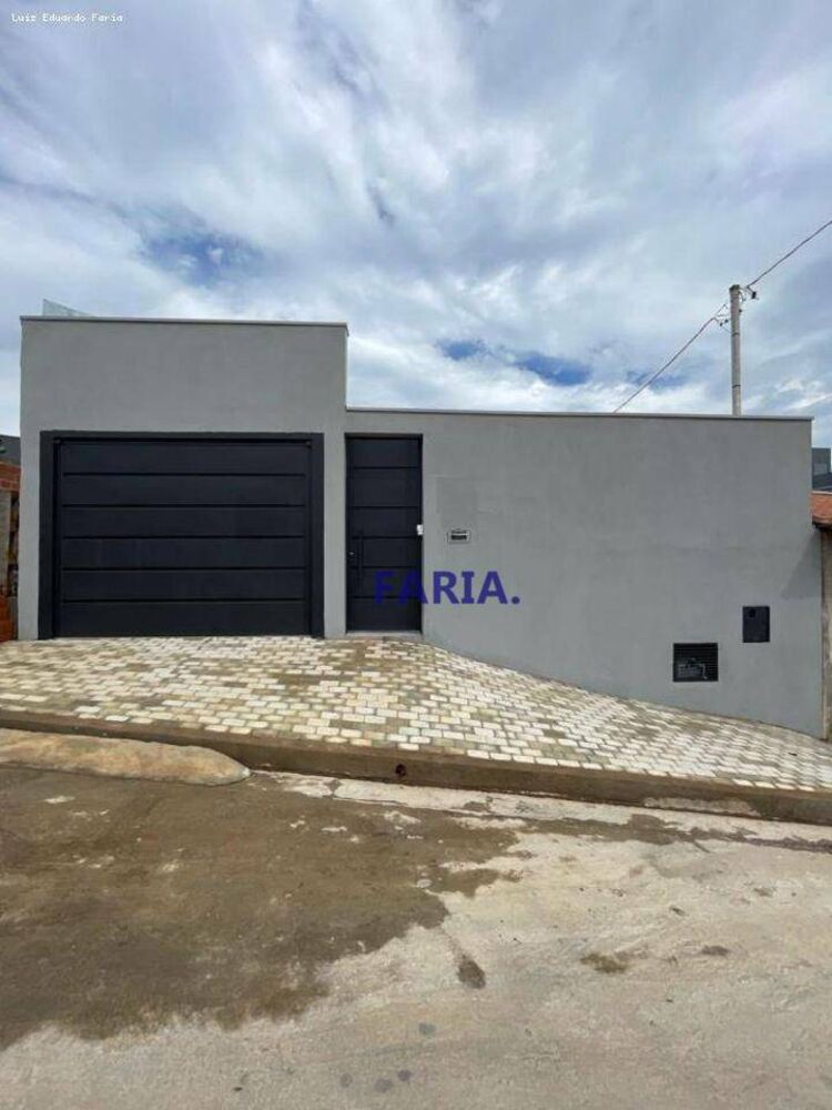 Casa, 3 quartos, 160 m² - Foto 1