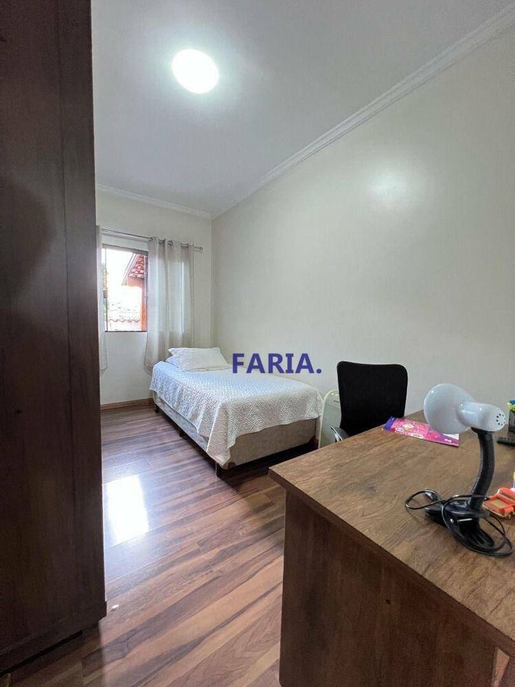 Casa, 3 quartos, 92 m² - Foto 4