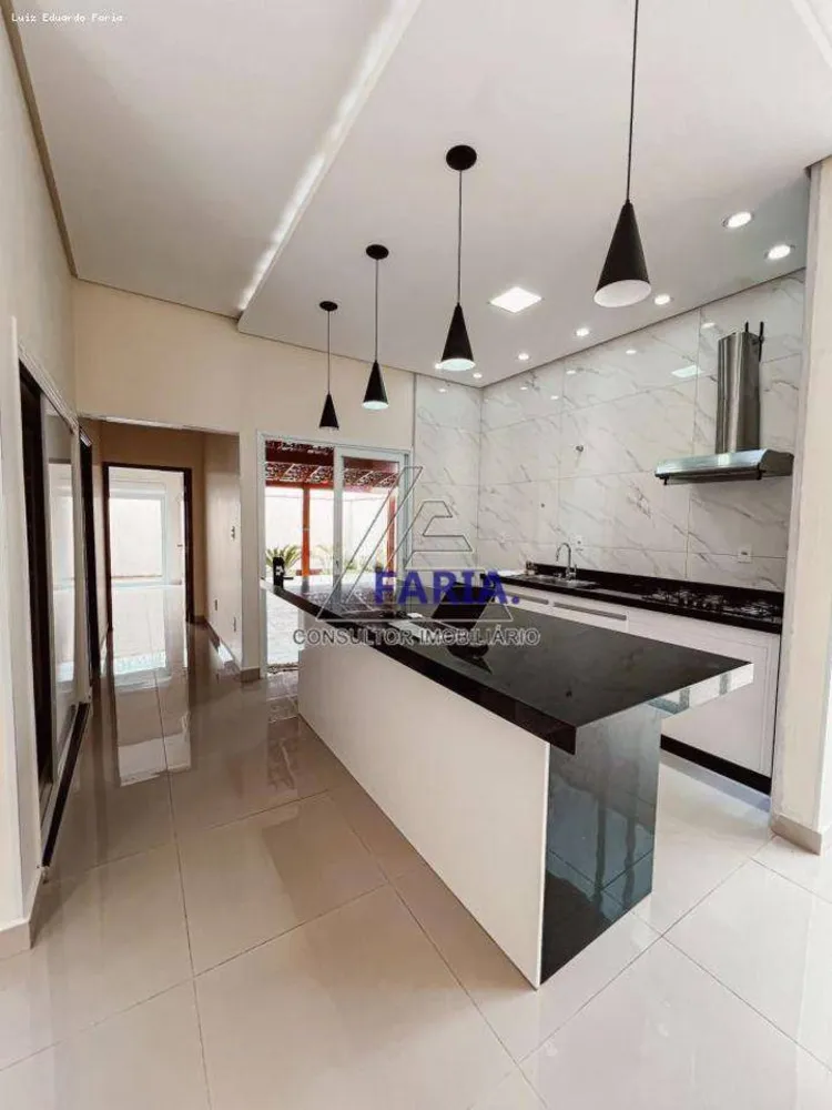 Casa, 3 quartos, 239 m² - Foto 4