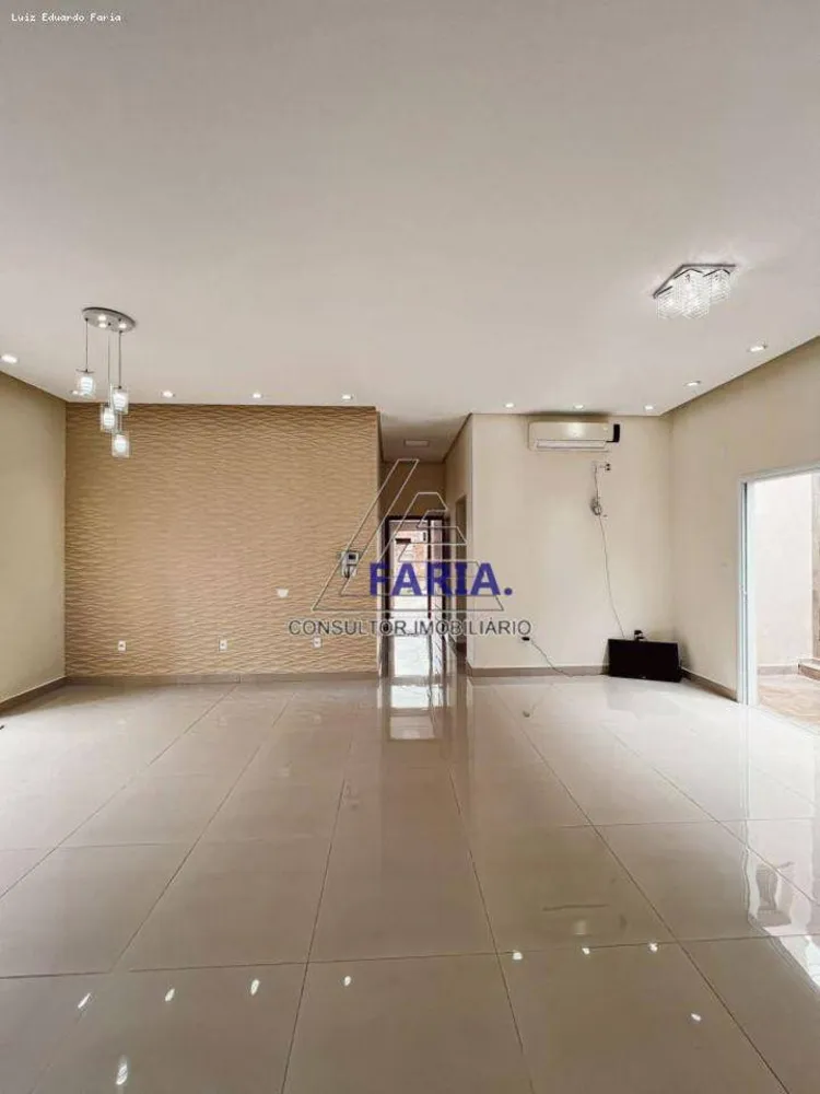 Casa, 3 quartos, 239 m² - Foto 3