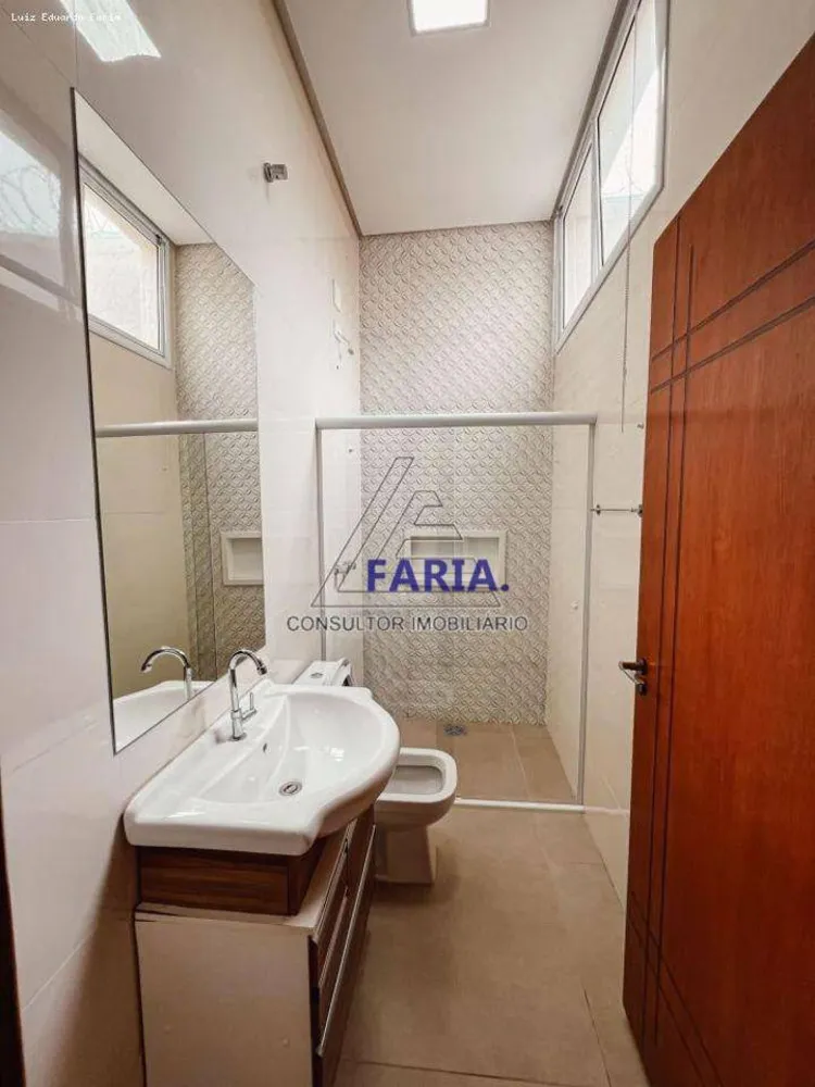 Casa, 3 quartos, 239 m² - Foto 8