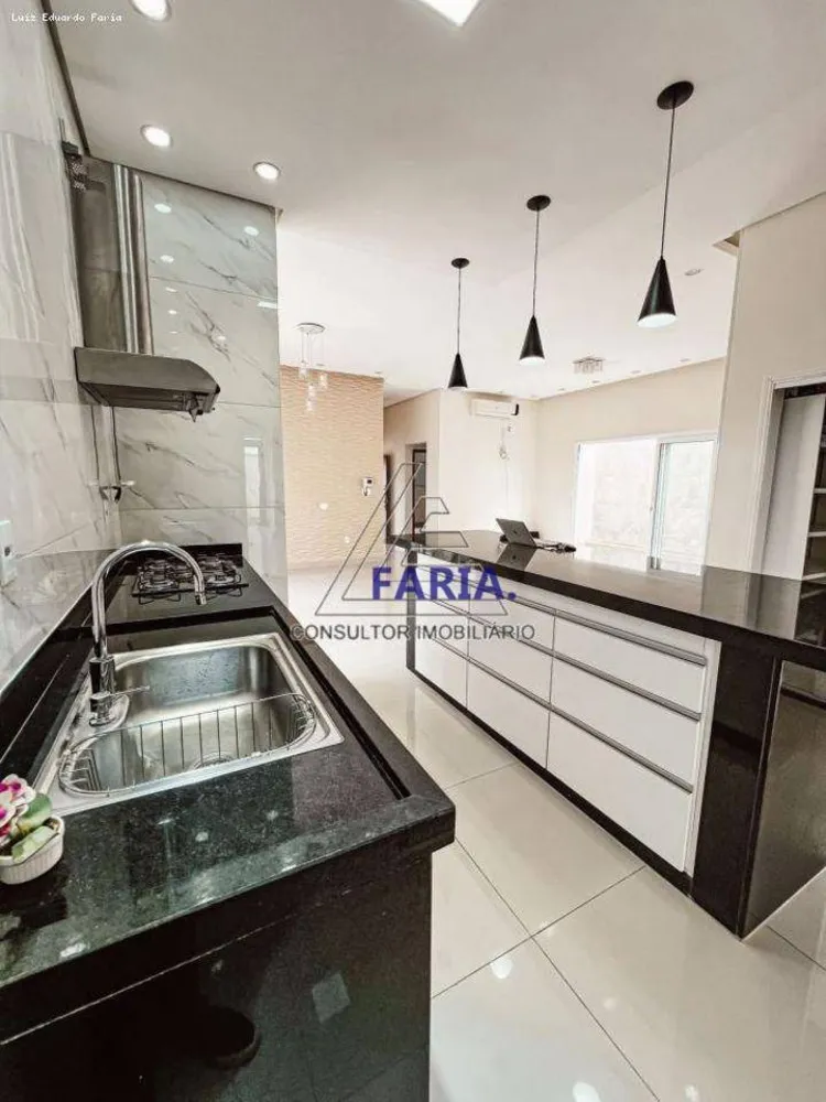 Casa, 3 quartos, 239 m² - Foto 5