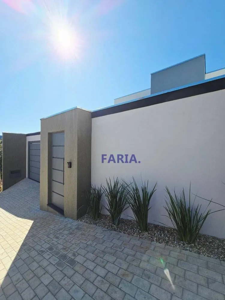 Casa, 3 quartos, 157 m² - Foto 2