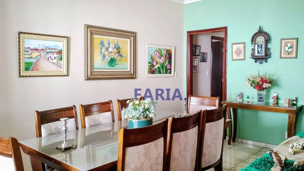 Casa, 3 quartos, 197 m² - Foto 4