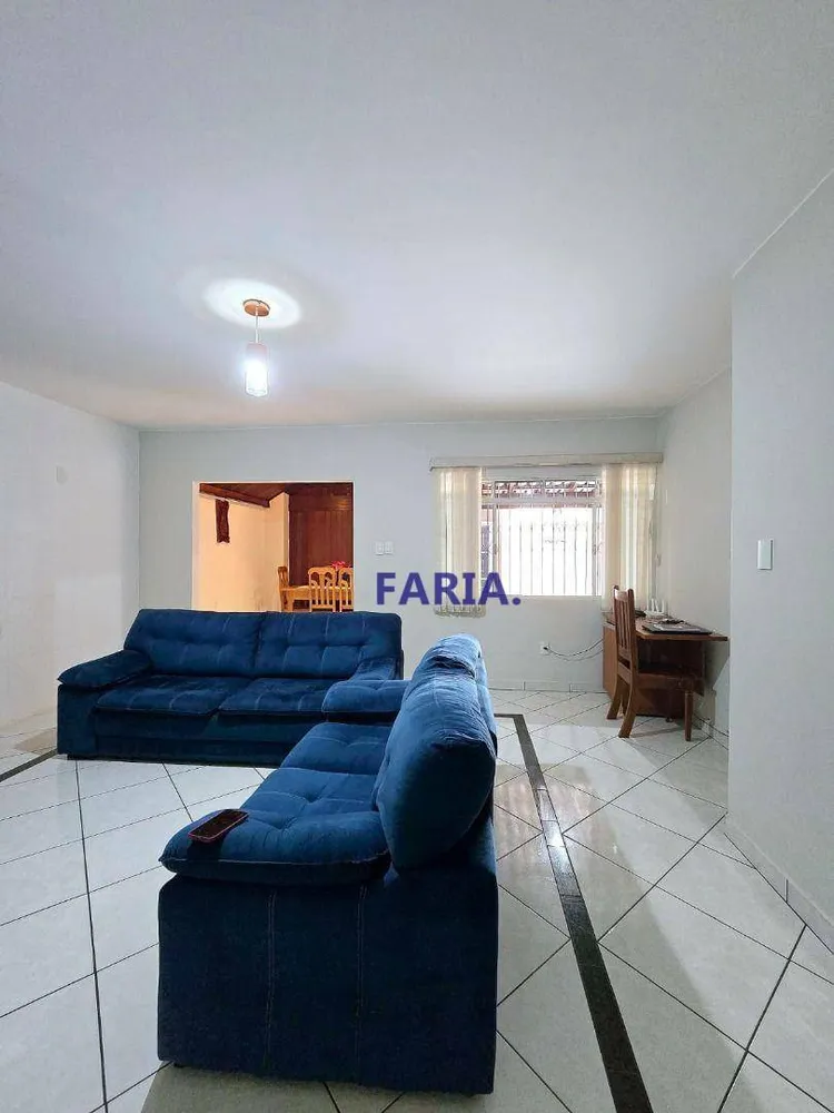 Casa, 4 quartos, 200 m² - Foto 3