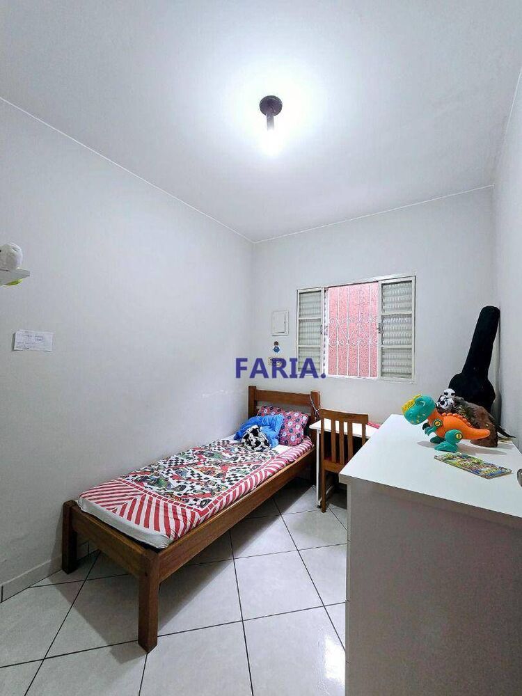 Casa, 4 quartos, 200 m² - Foto 4