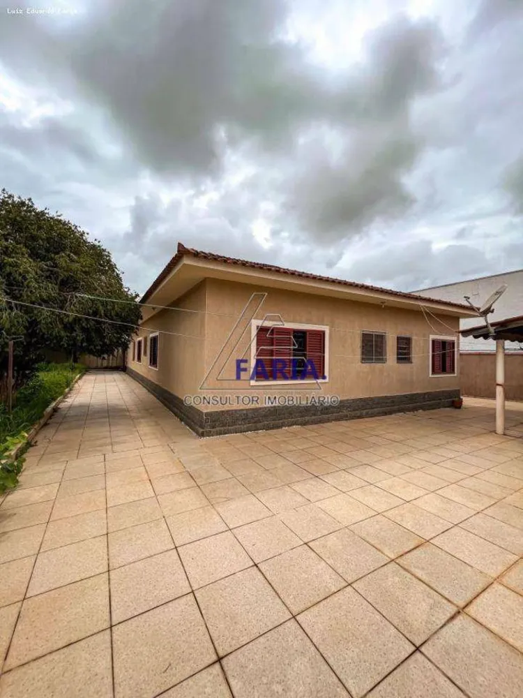 Casa, 4 quartos, 230 m² - Foto 5