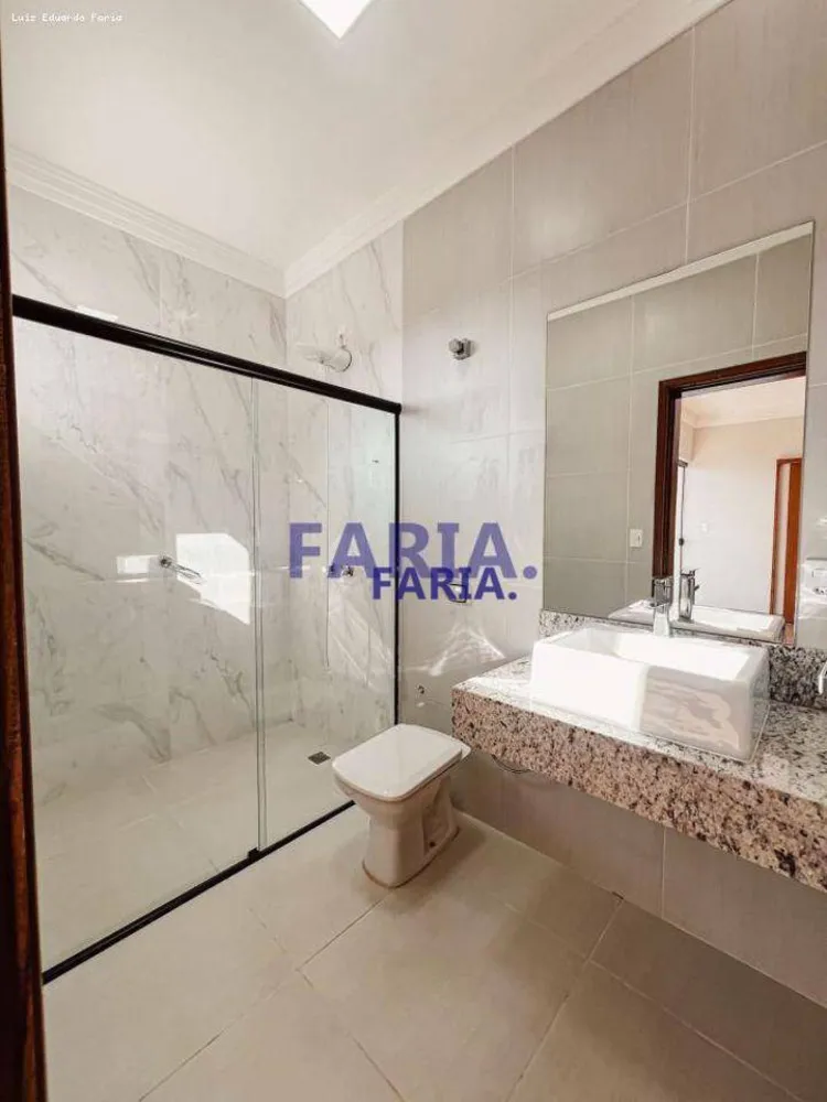 Casa, 4 quartos, 300 m² - Foto 12