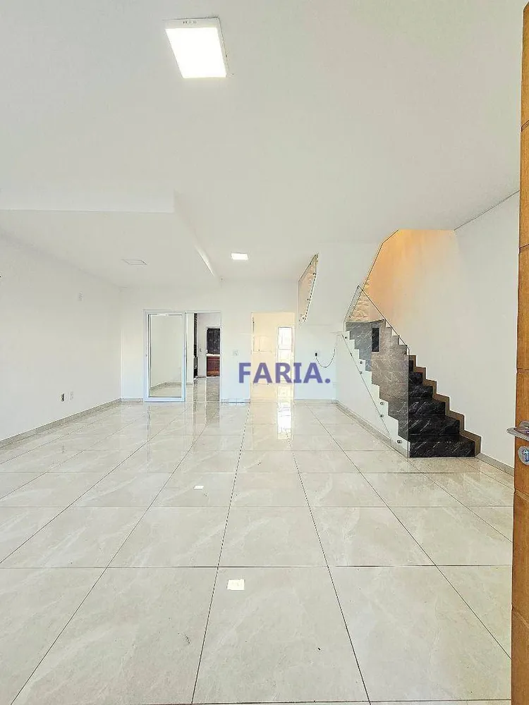 Casa, 3 quartos, 148 m² - Foto 4
