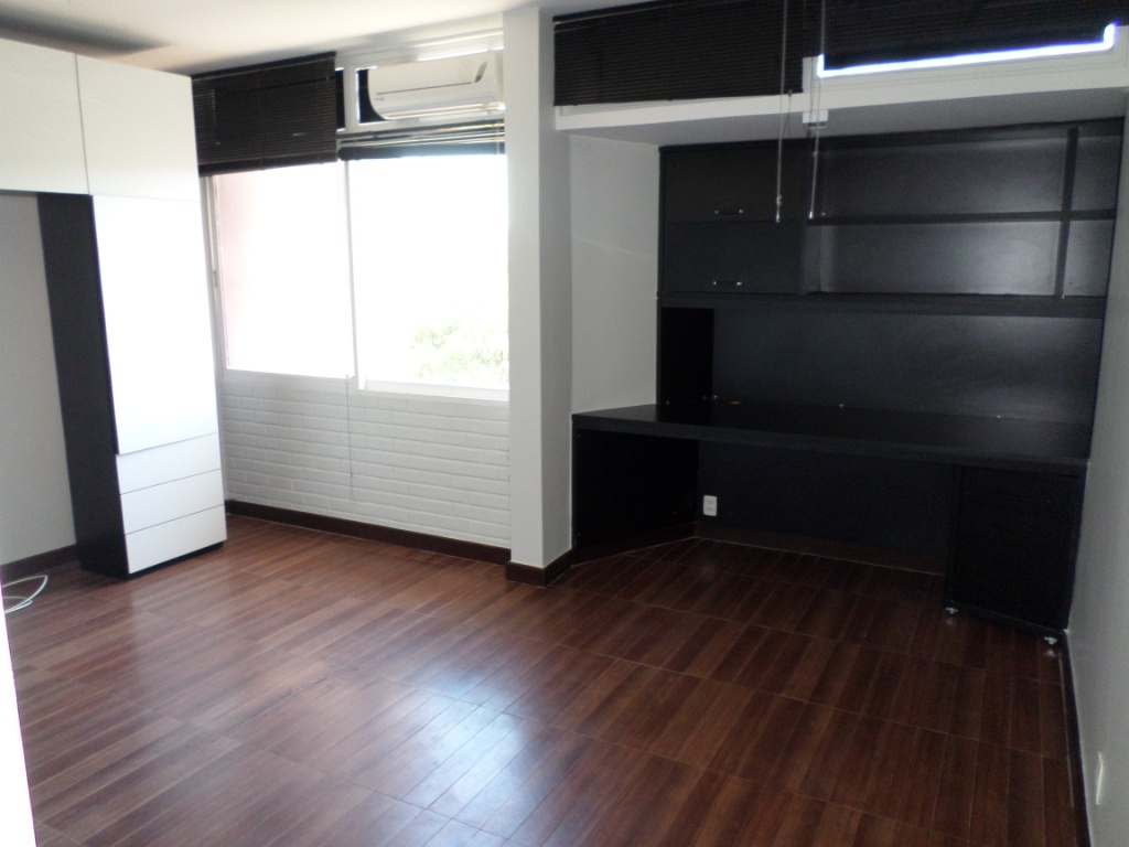 Apartamento à venda com 3 quartos, 119m² - Foto 2