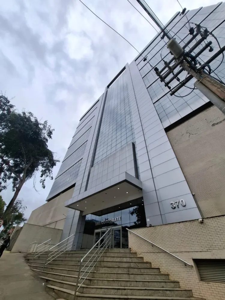 Prédio Inteiro - Foto 1