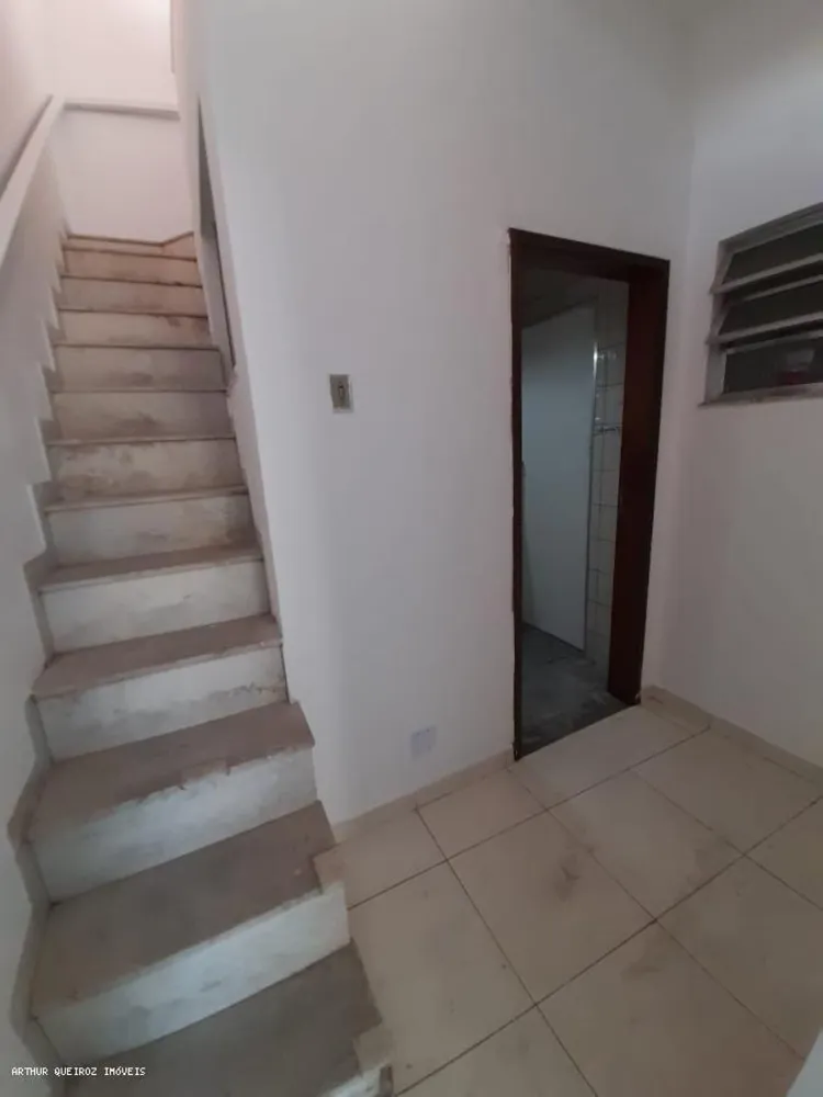 Casa, 6 quartos, 130 m² - Foto 9