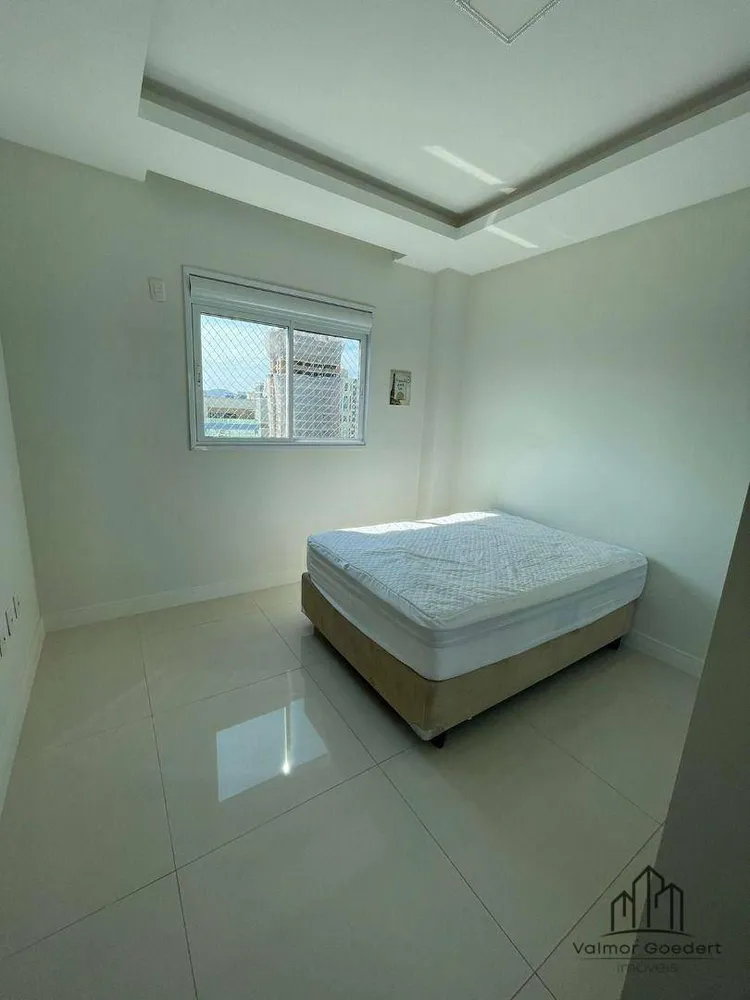 Apartamento, 4 quartos, 4000 m² - Foto 4
