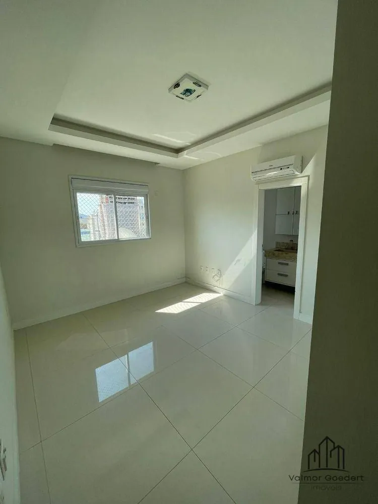 Apartamento, 4 quartos, 4000 m² - Foto 2