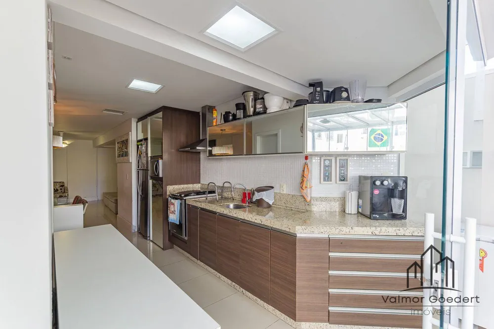 Apartamento, 3 quartos, 216 m² - Foto 4