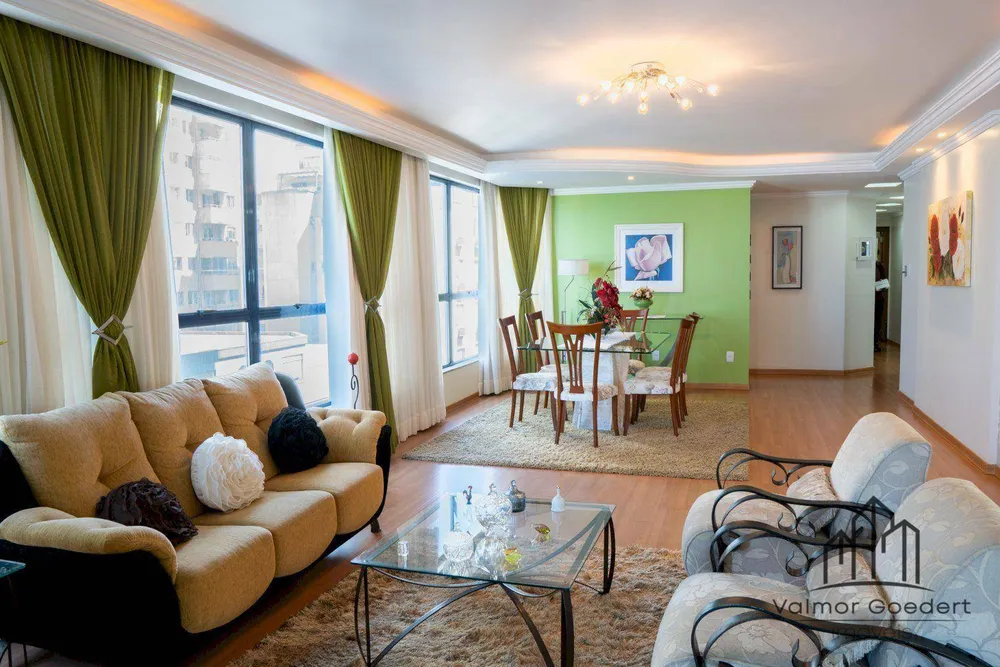 Apartamento, 4 quartos, 258 m² - Foto 1