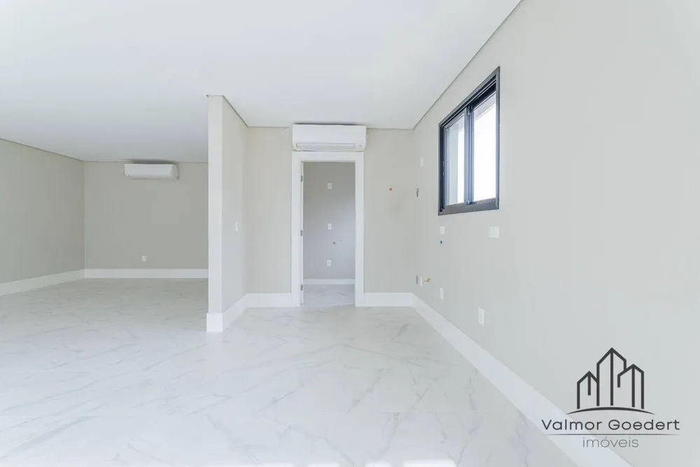 Apartamento, 3 quartos, 130 m² - Foto 3