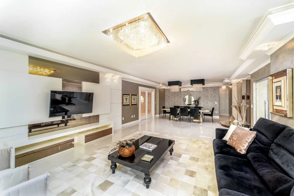 Apartamento, 4 quartos, 270 m² - Foto 1