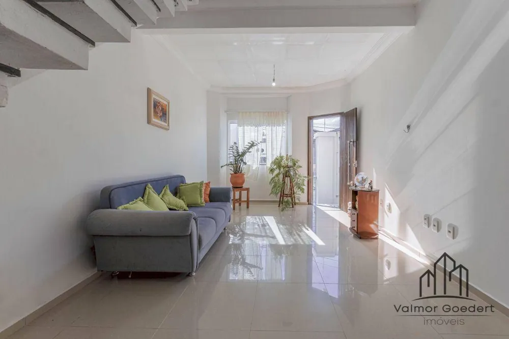 Casa, 3 quartos, 195 m² - Foto 1