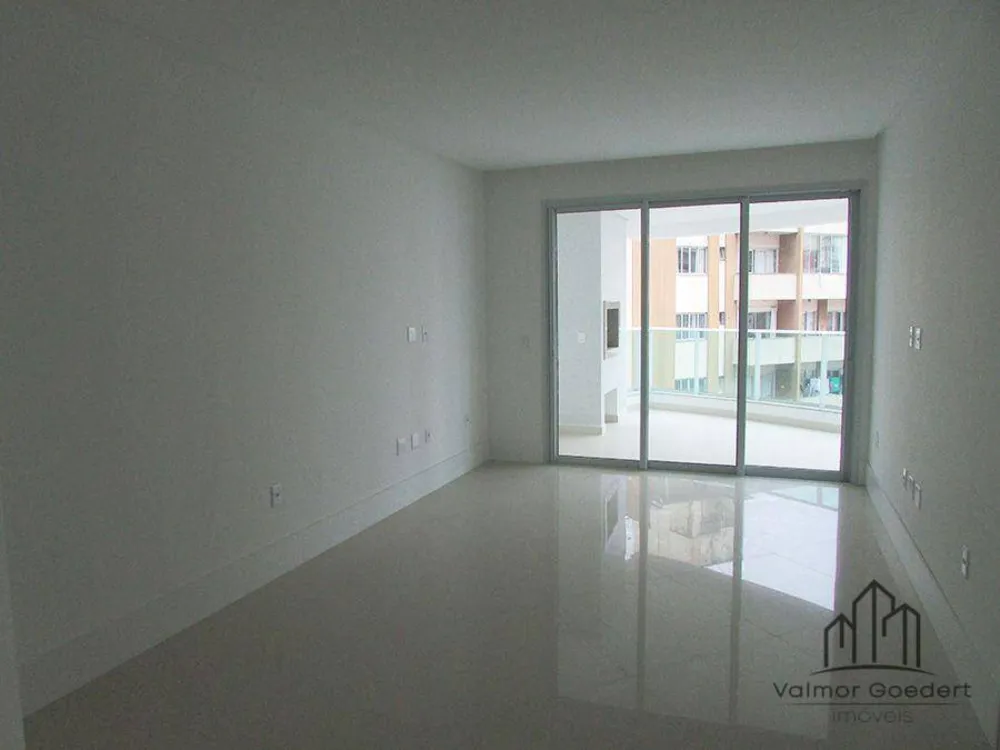 Apartamento, 3 quartos, 128 m² - Foto 3