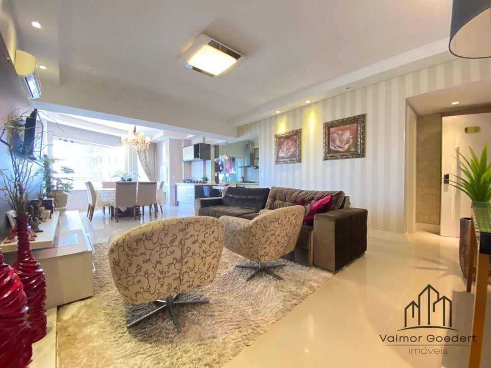 Apartamento, 3 quartos, 140 m² - Foto 3