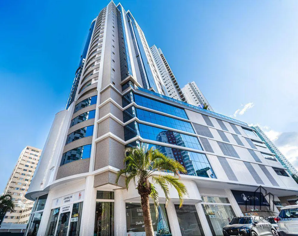 Apartamento, 3 quartos, 152 m² - Foto 1