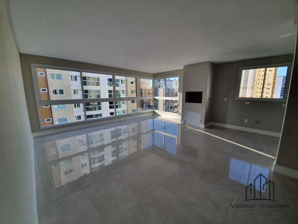 Apartamento, 4 quartos, 173 m² - Foto 4