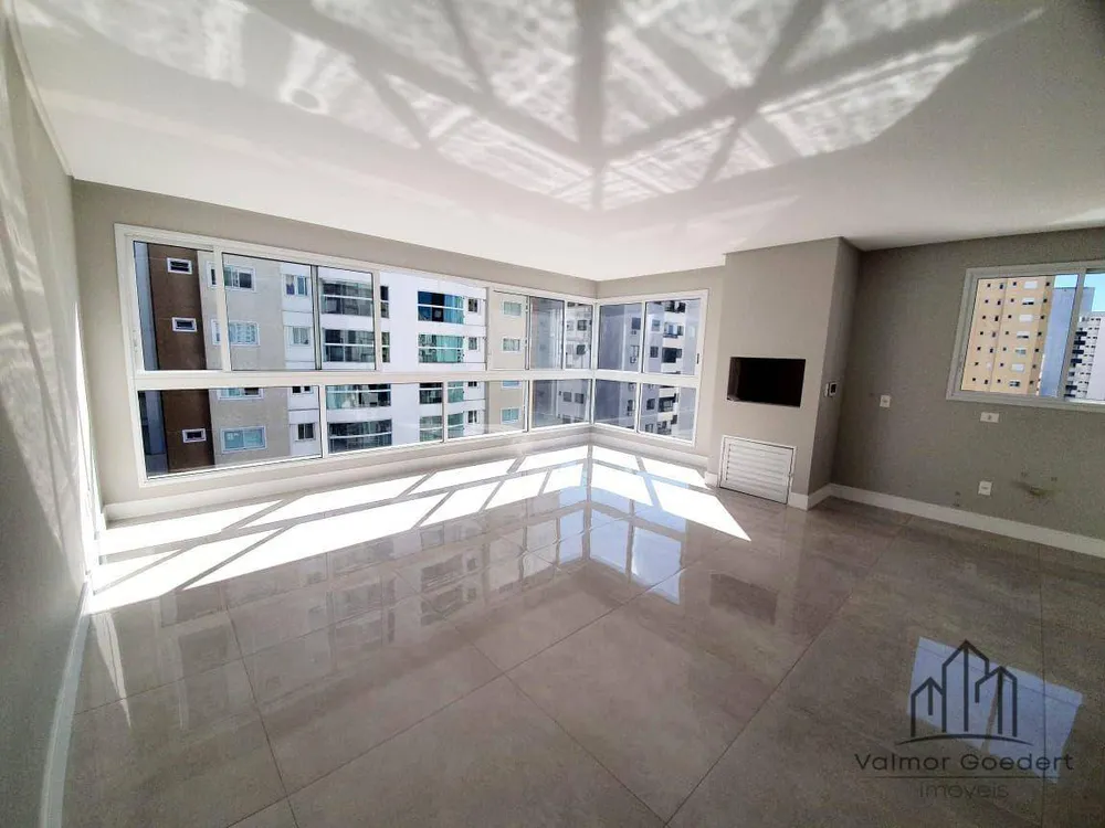 Apartamento, 4 quartos, 173 m² - Foto 1