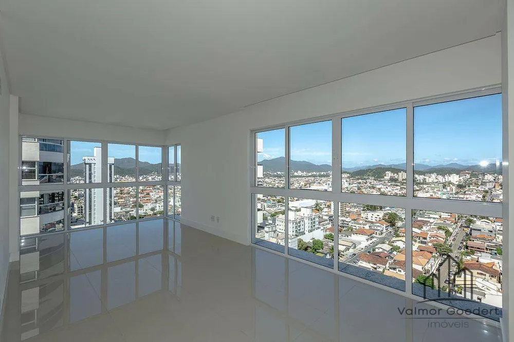 Apartamento, 3 quartos, 123 m² - Foto 1