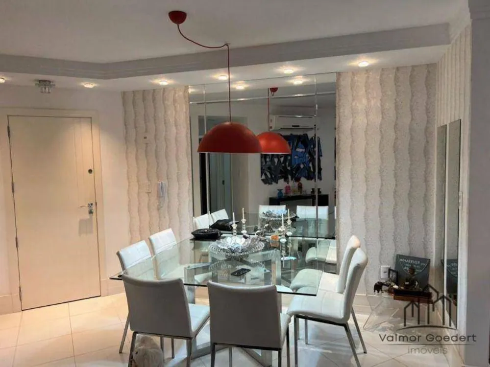 Apartamento, 3 quartos, 111 m² - Foto 2