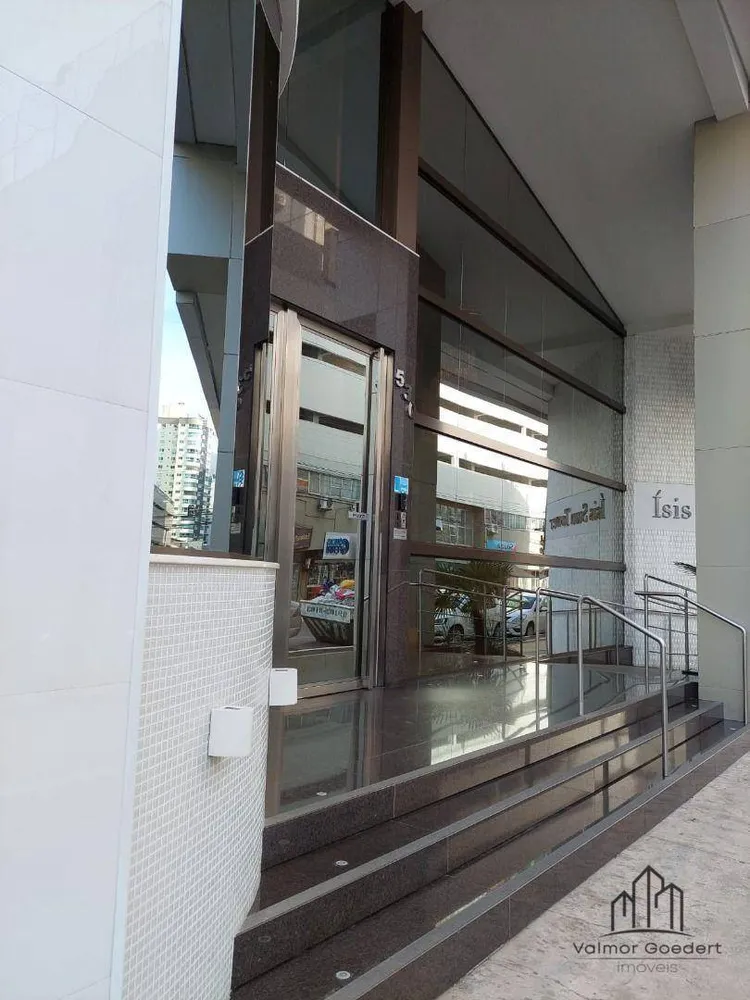 Apartamento, 3 quartos, 130 m² - Foto 4