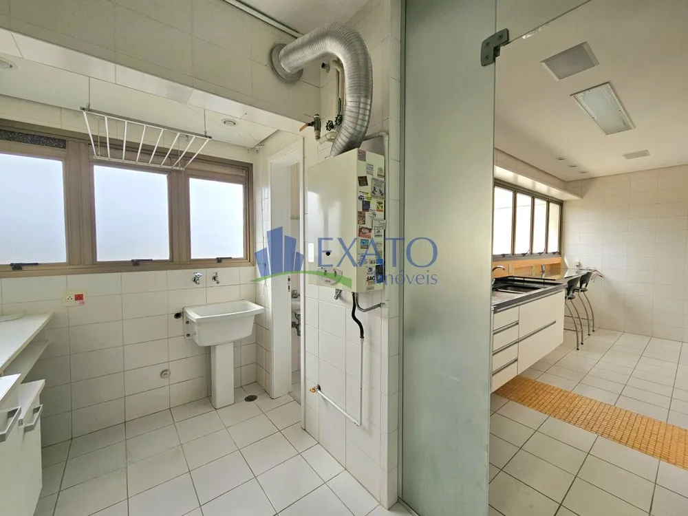 Apartamento, 3 quartos, 147 m² - Foto 3