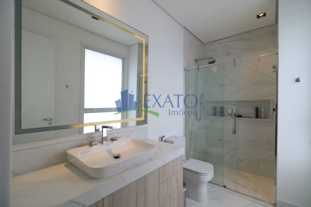 Apartamento, 3 quartos, 212 m² - Foto 2