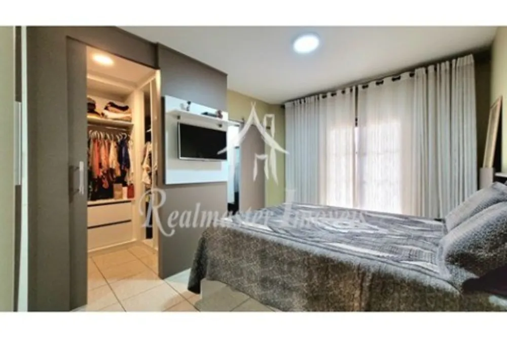Sobrado, 3 quartos, 292 m² - Foto 2