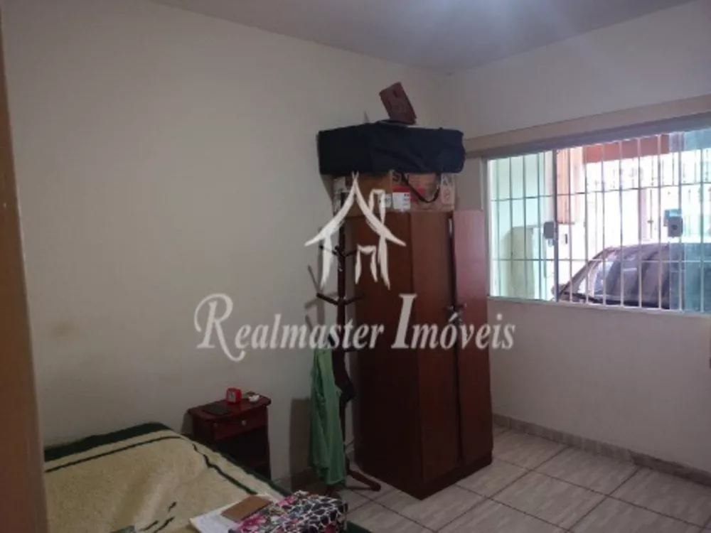 Casa, 5 quartos, 203 m² - Foto 1