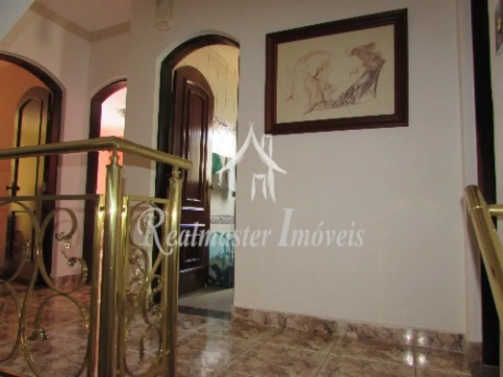 Sobrado, 3 quartos, 306 m² - Foto 1