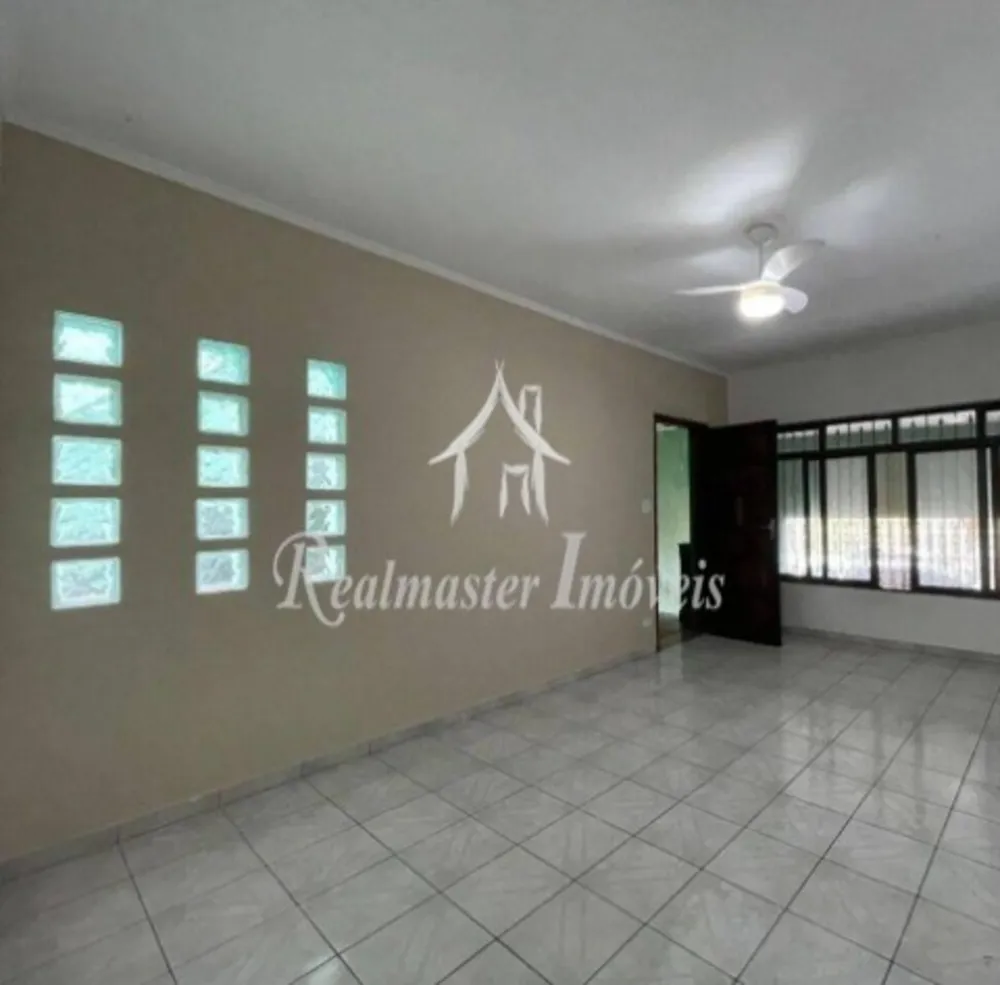 Casa, 3 quartos, 128 m² - Foto 2