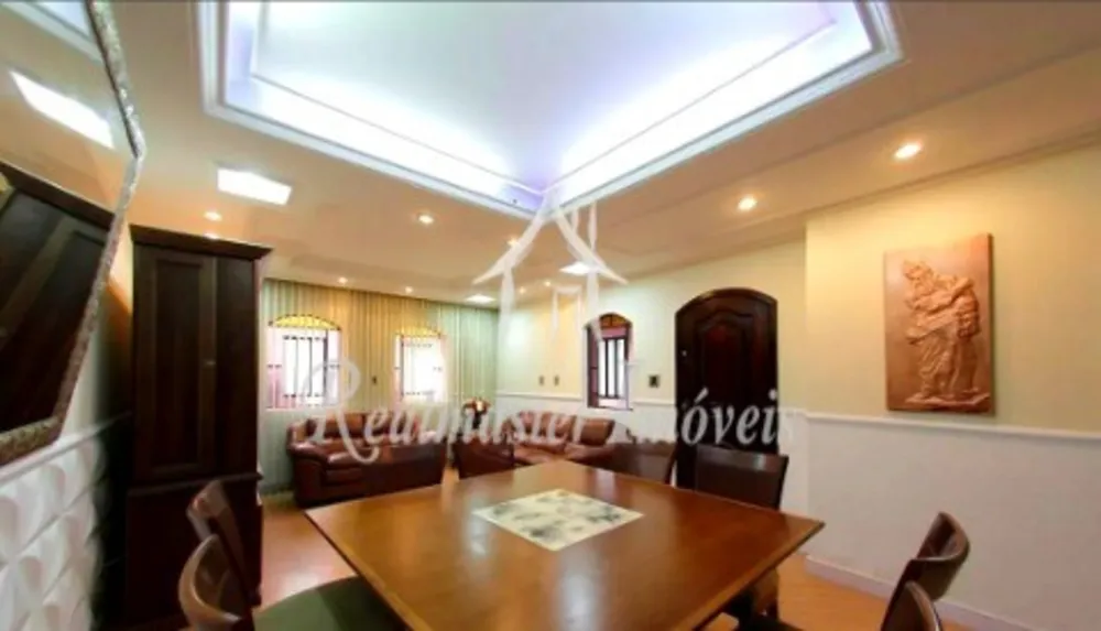Casa, 3 quartos, 238 m² - Foto 13