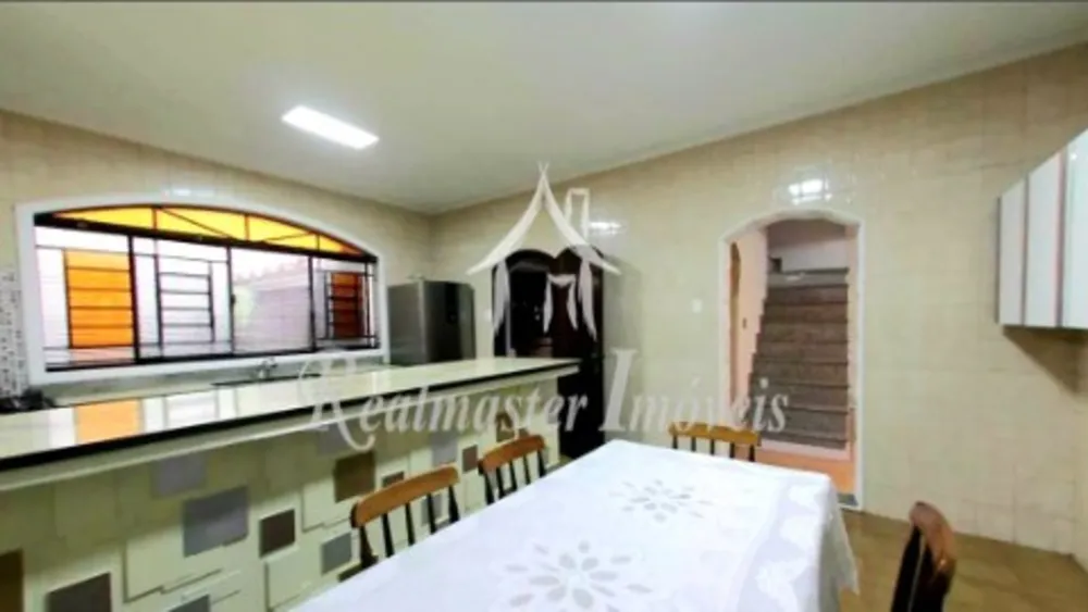 Casa, 3 quartos, 238 m² - Foto 6
