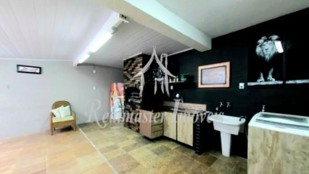 Casa, 3 quartos, 238 m² - Foto 3