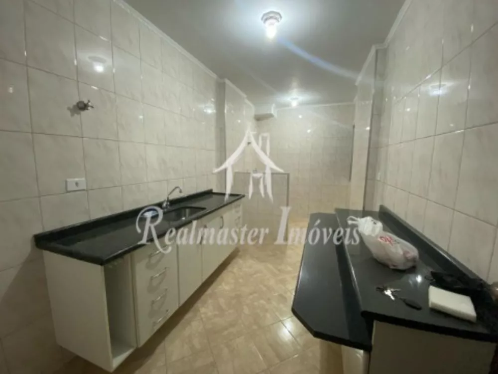 Apartamento à venda com 2 quartos, 65m² - Foto 4