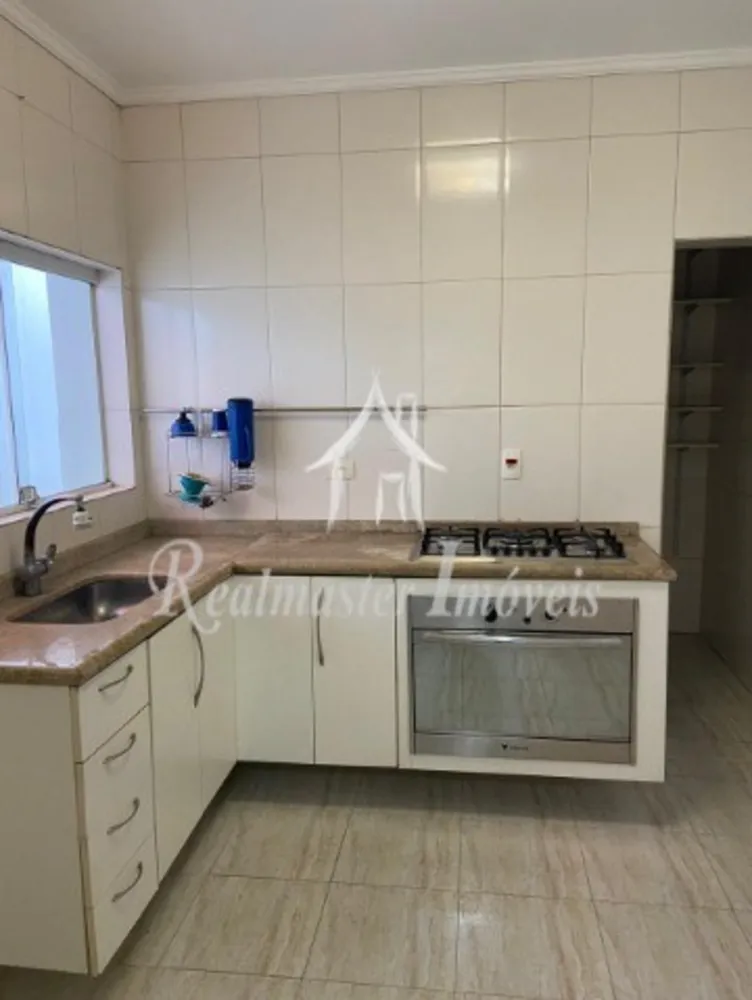 Casa, 3 quartos, 256 m² - Foto 9