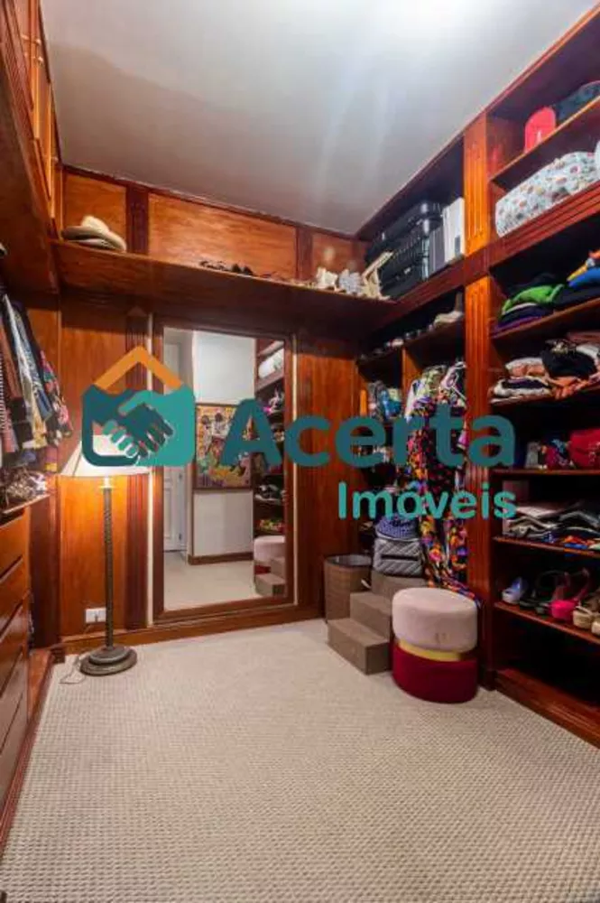 Apartamento, 3 quartos, 300 m² - Foto 1