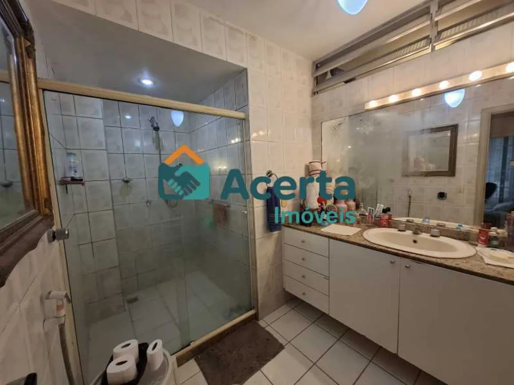 Apartamento, 3 quartos, 210 m² - Foto 17