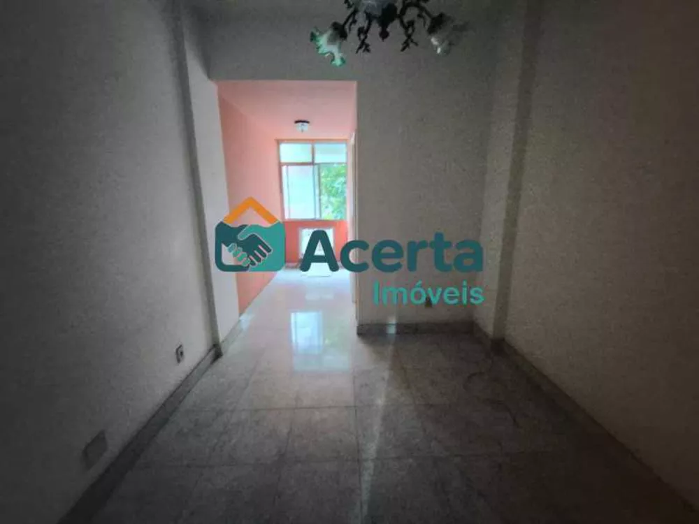 Apartamento, 2 quartos, 70 m² - Foto 2