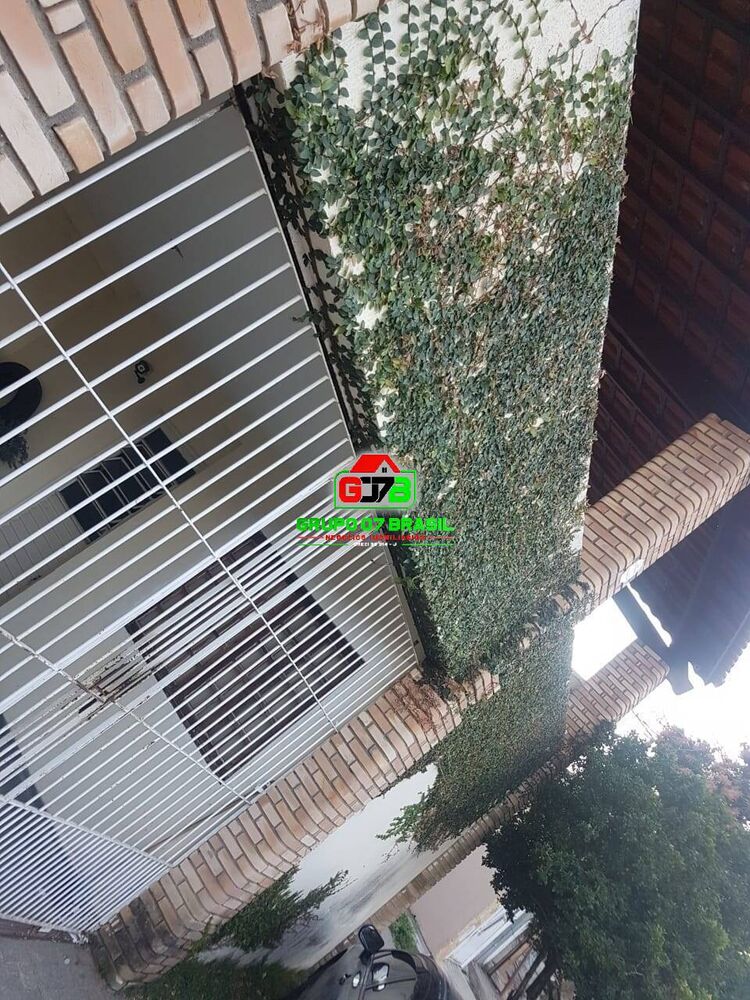 Casa à venda com 2 quartos, 250m² - Foto 3