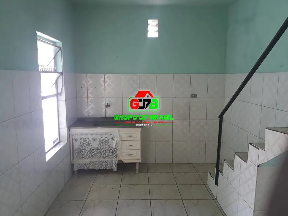 Sobrado, 6 quartos, 200 m² - Foto 2