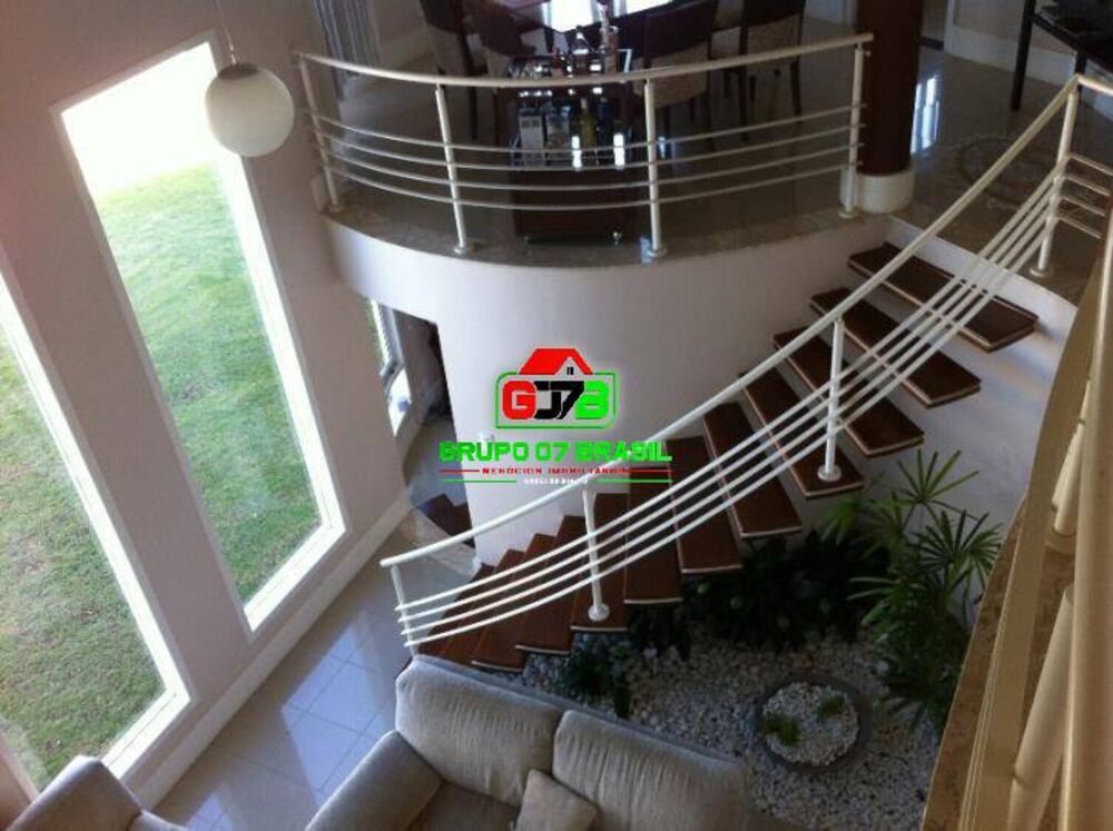 Casa, 4 quartos, 600 m² - Foto 1