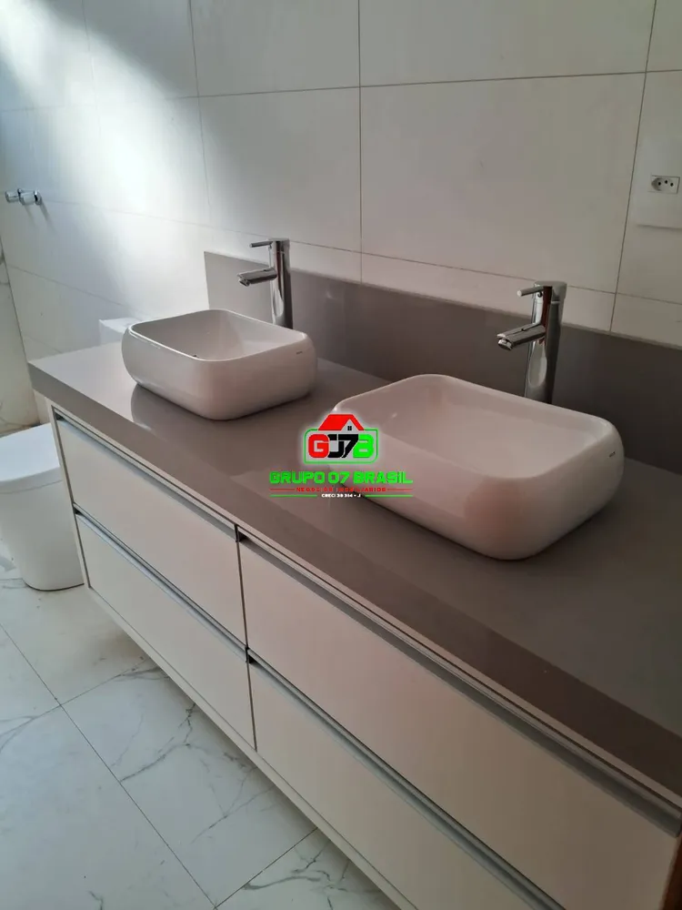 Casa, 3 quartos, 163 m² - Foto 4