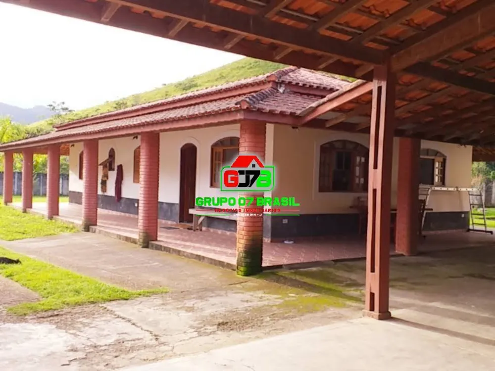 Chácara, 3 quartos, 2818 m² - Foto 4